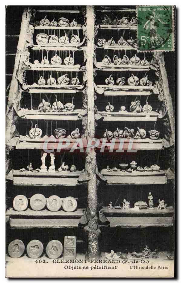 CPA CLERMONT-FERRAND (P -de-D ) Objets se petrifiant L Hirondelle Paris
