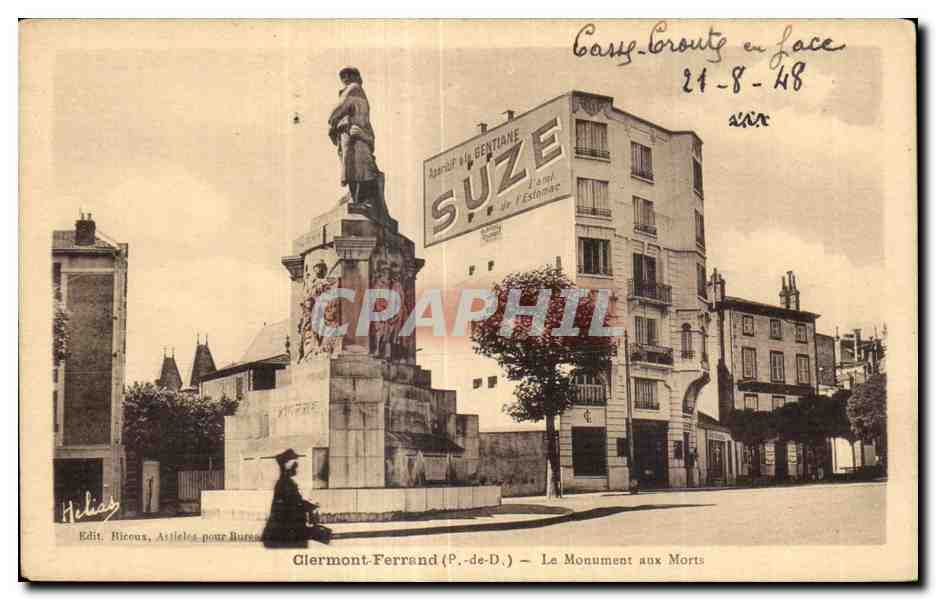 CPA Clermont-Ferrand (P -de-D ) - La Monuement aux Morts
