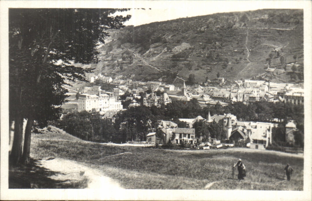 Vue panoramique de Saint-Jean-de-Monts — éditeur CPAPHIL, n° de série non visible