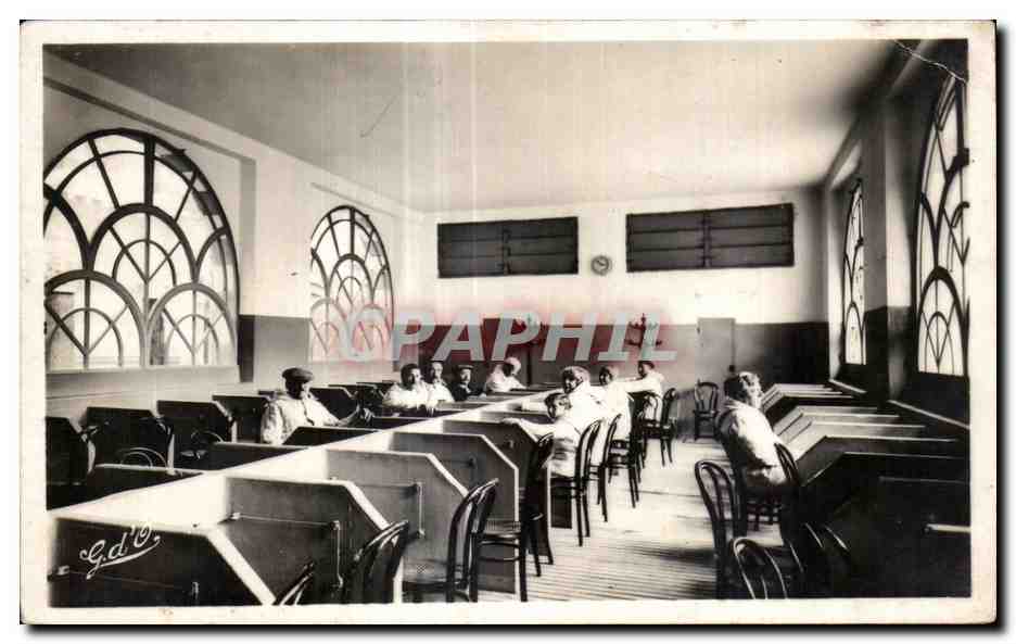 Salle de classe — école ou bibliothèque — G.d'G.