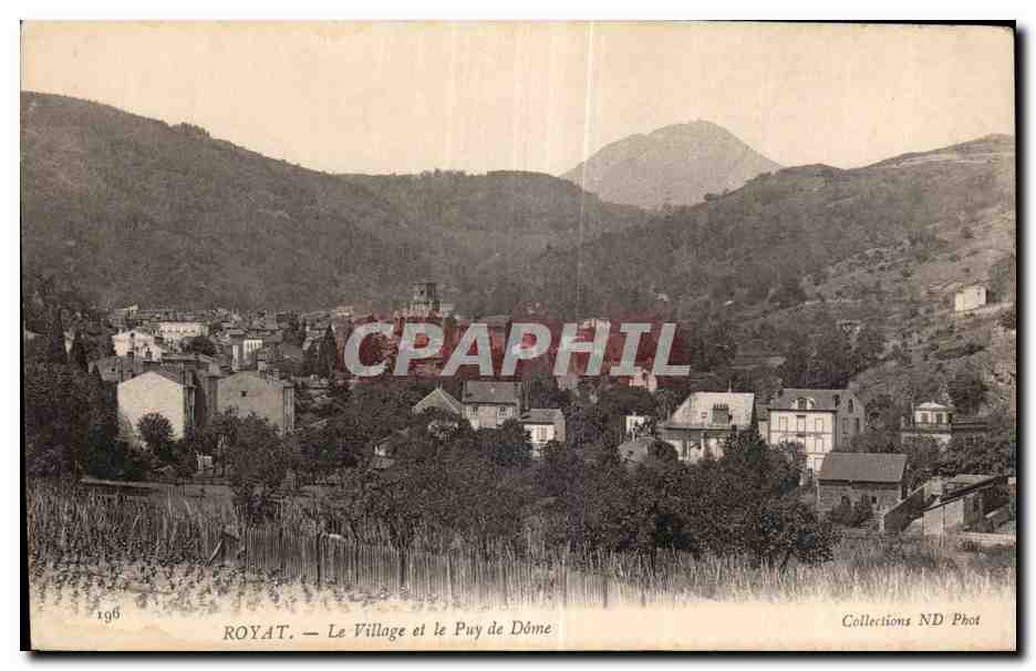 Riom - La Village et le Puy de Dom - CPA