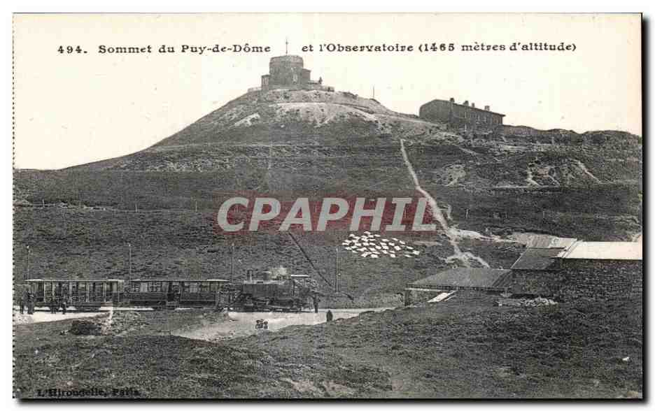 Sommet du Puy-de-Dôme et l'Observatoire (1465 mètres d'altitude) — L'Hirondelle, Estrie