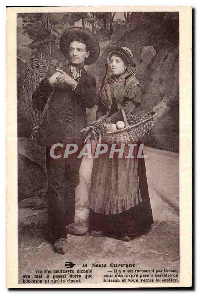 Neste Ouvergne — Paysan et paysanne avec paniers — CPAPHIL