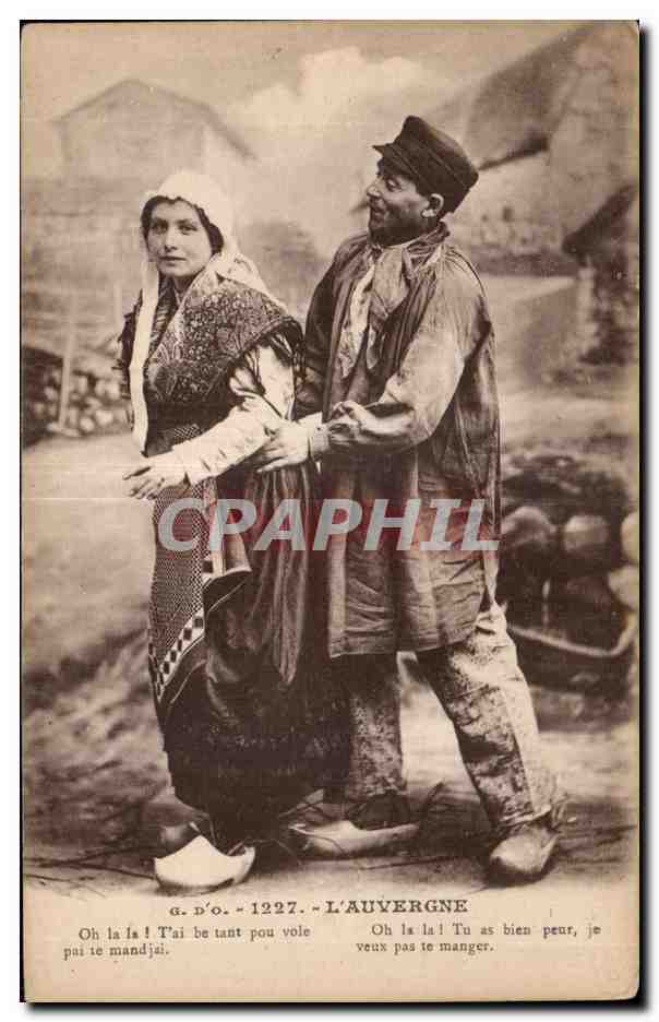 L'Auvergne — Scène de couple en costume traditionnel — G. D'O. - 1227