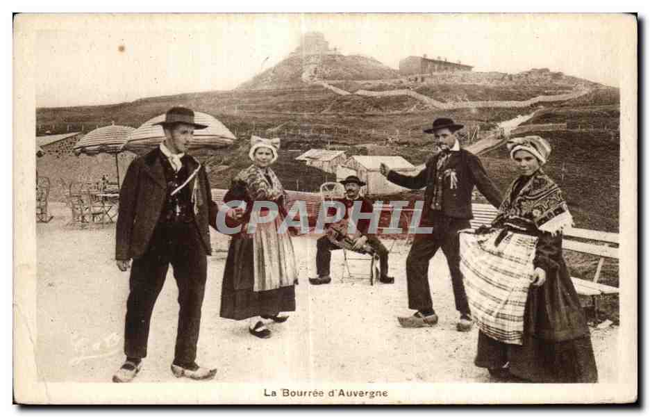 La Bourrée d'Auvergne — danseurs en costume traditionnel — éditeur non identifié