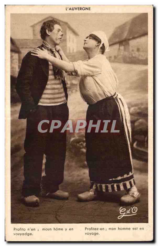 L'Auvergne — Couple en costume traditionnel — G.d'O