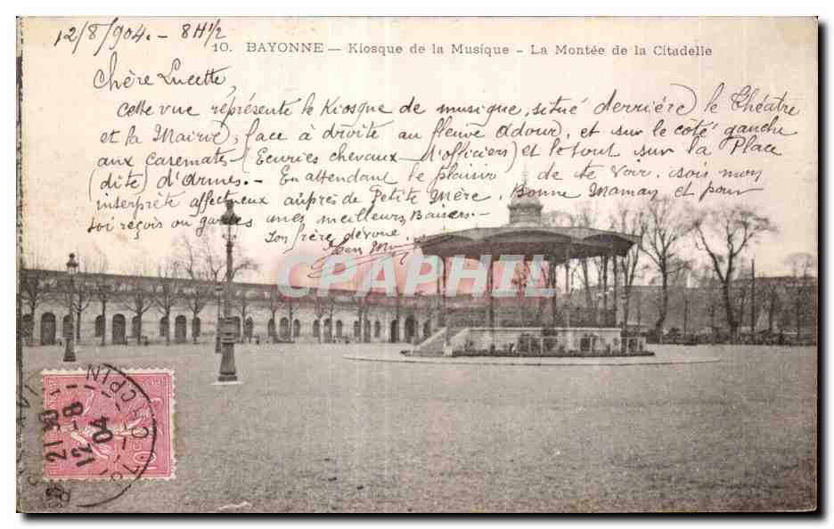 CPA Bayonne Kiosque de la Musique la Montee de la Citadelle