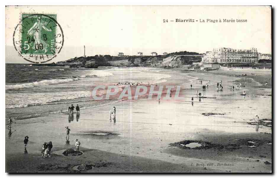 CPA Biarritz La Plage Maree basse