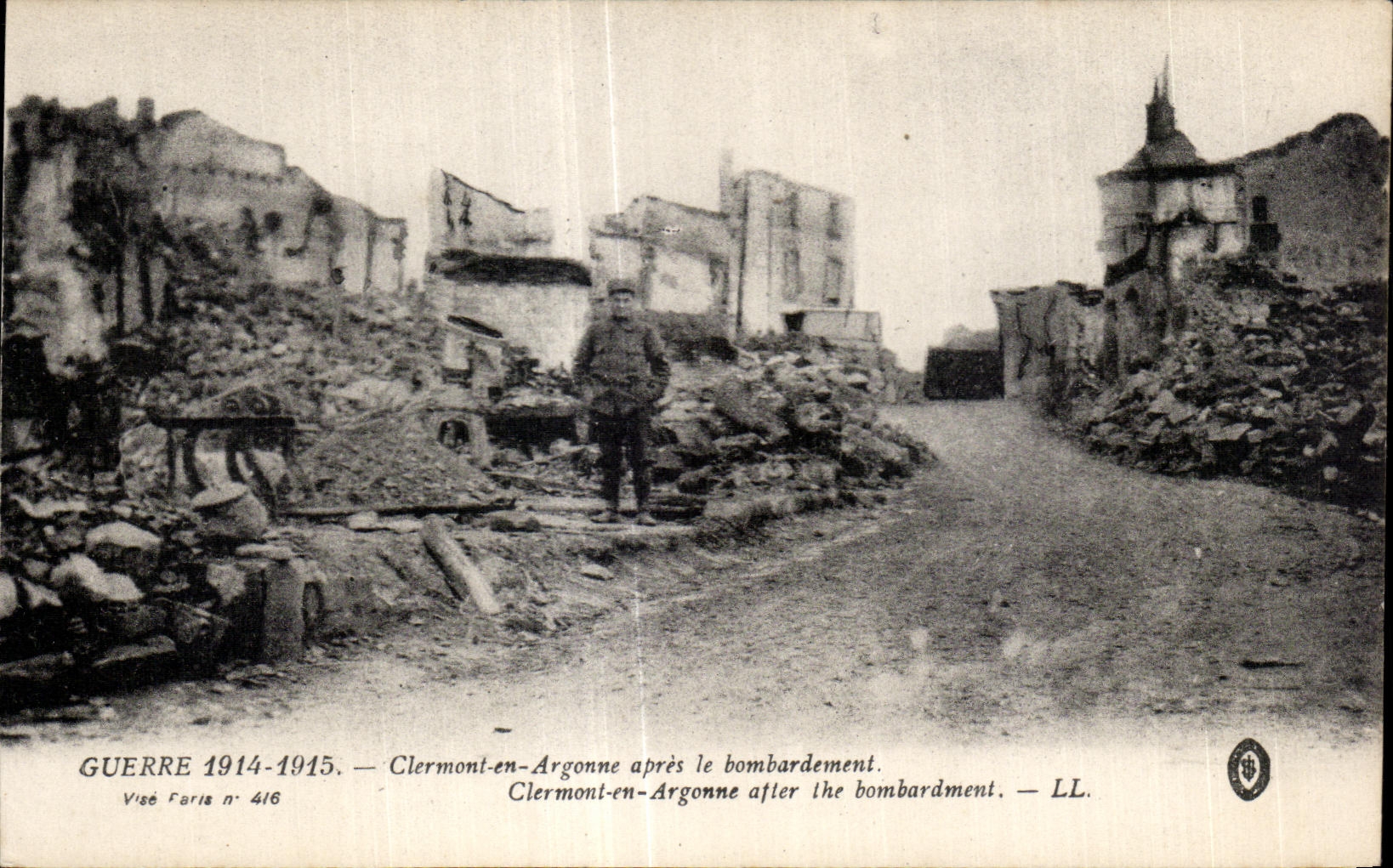 CPA Guerre Clermont en Argonne Clermont en Argonne apres le bombardement Clermont en Argonne after the bambardment LL