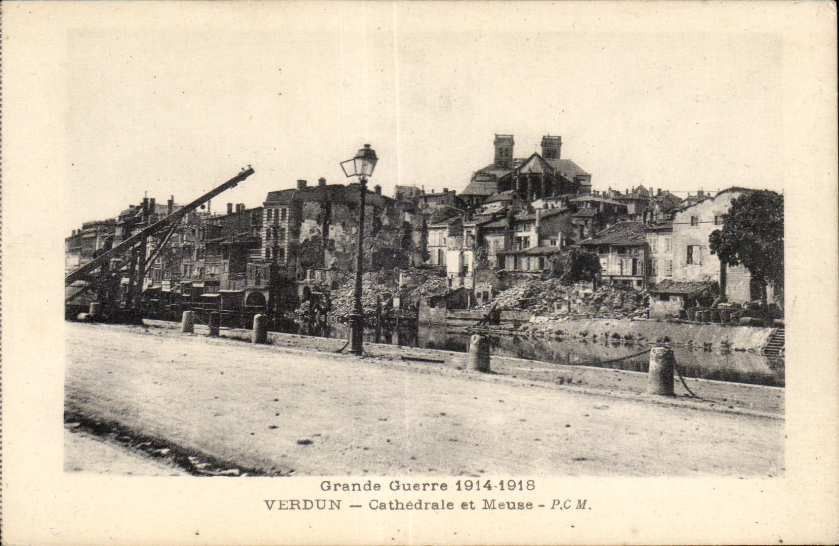 Verdun — Cathédrale et Meuse — P.C.M.