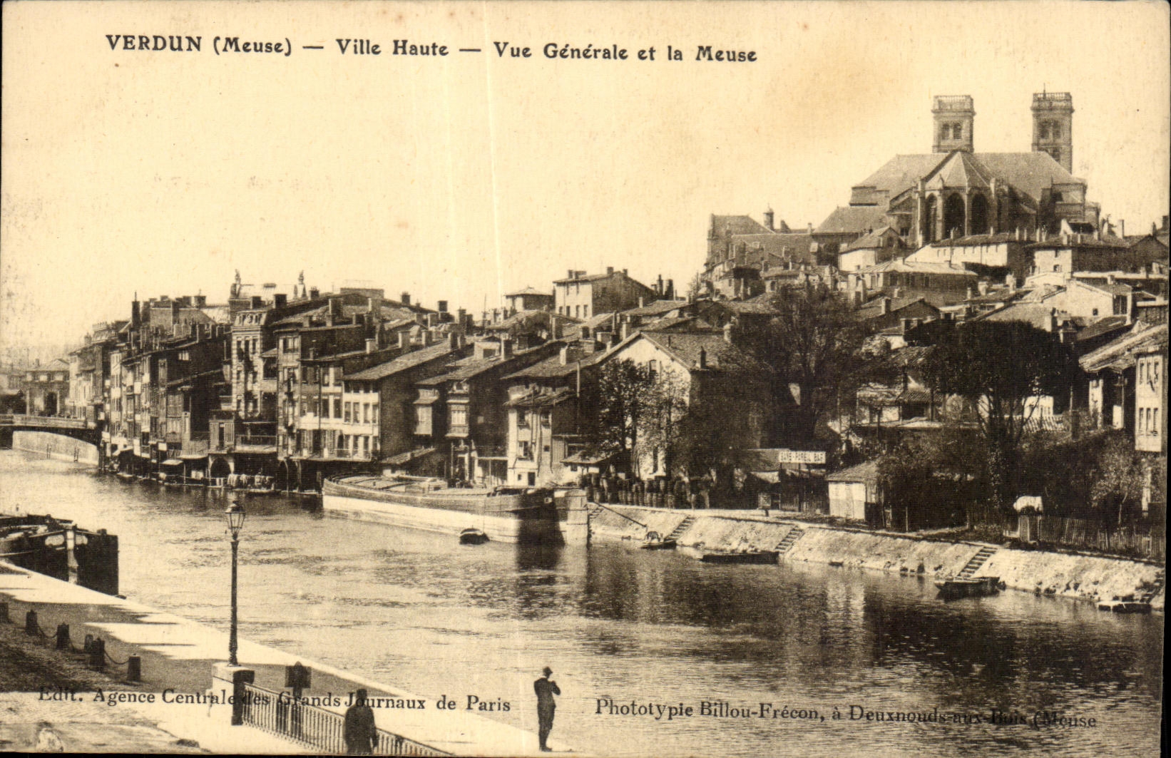 CPA Verdun (Meuse) Ville Haute Vue Generale et la Meuse