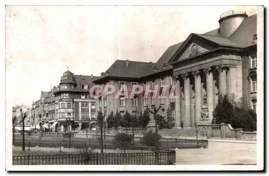 CPA Sarreguemines vu de la sortie de la Gare