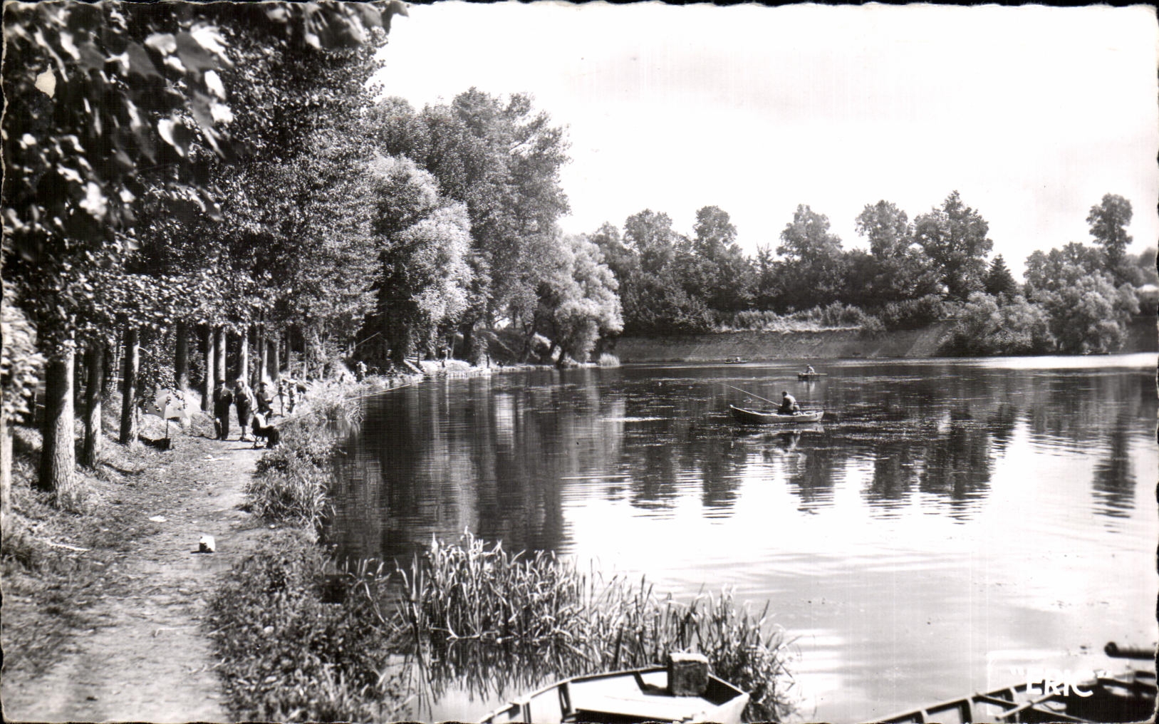 Le Quesnoy - L Etang du Pont Rouge - CPA 