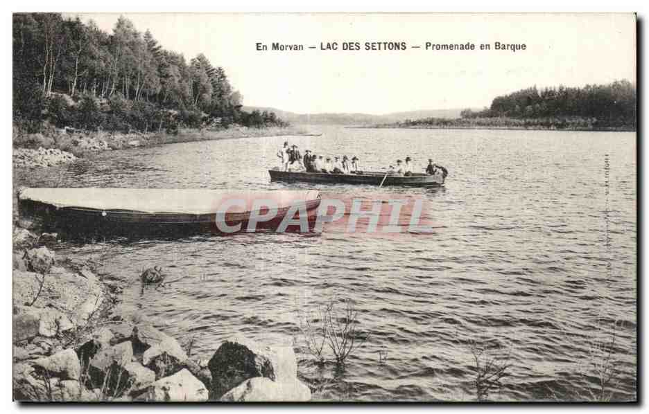 CPA Lac Des Settons Promenade en Barque