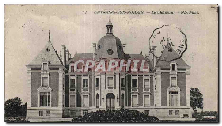 CPA Entrains sur Nohain Le chateau