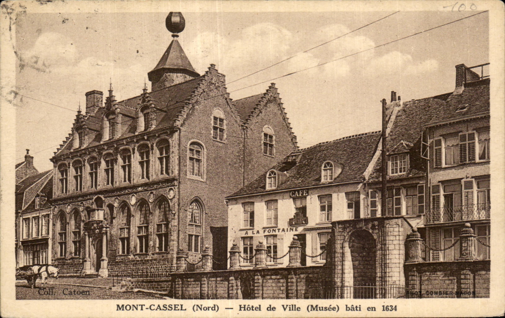Mont Cassel - Hotel de Ville - CPA 