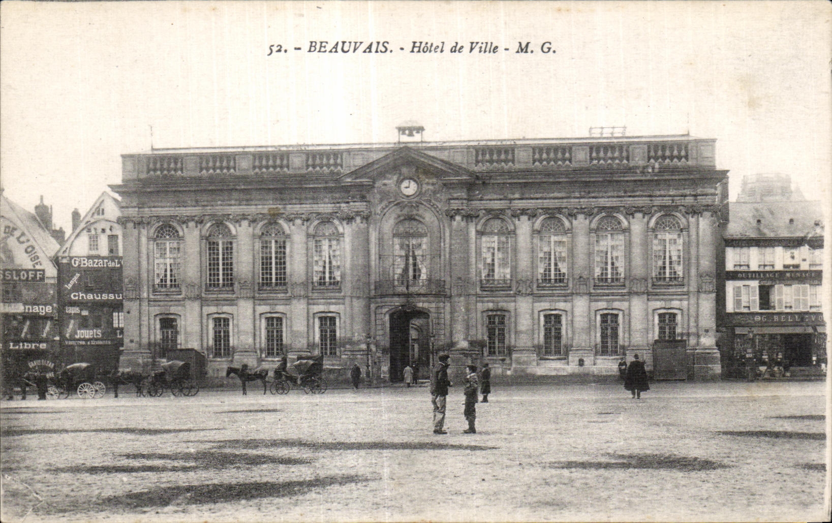 CPA Beauvais Hotel de Ville