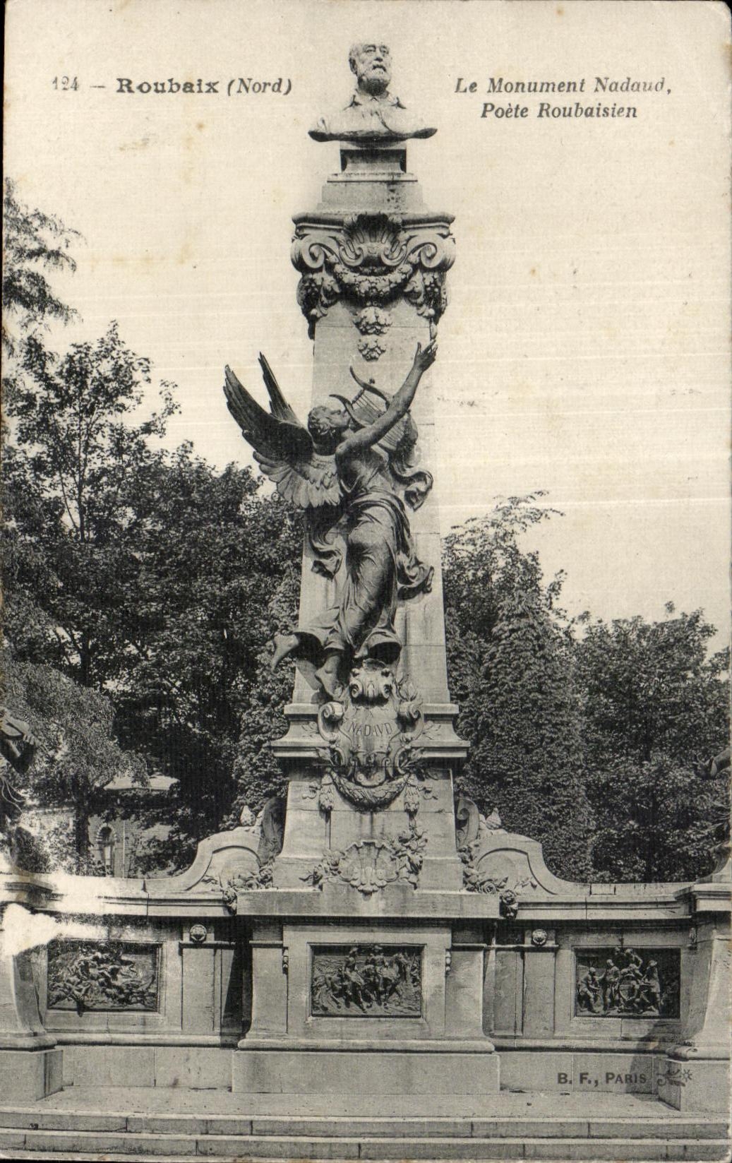 CPA Roubaix (Nord) Le Monument Nadaud Poete Roubaisien