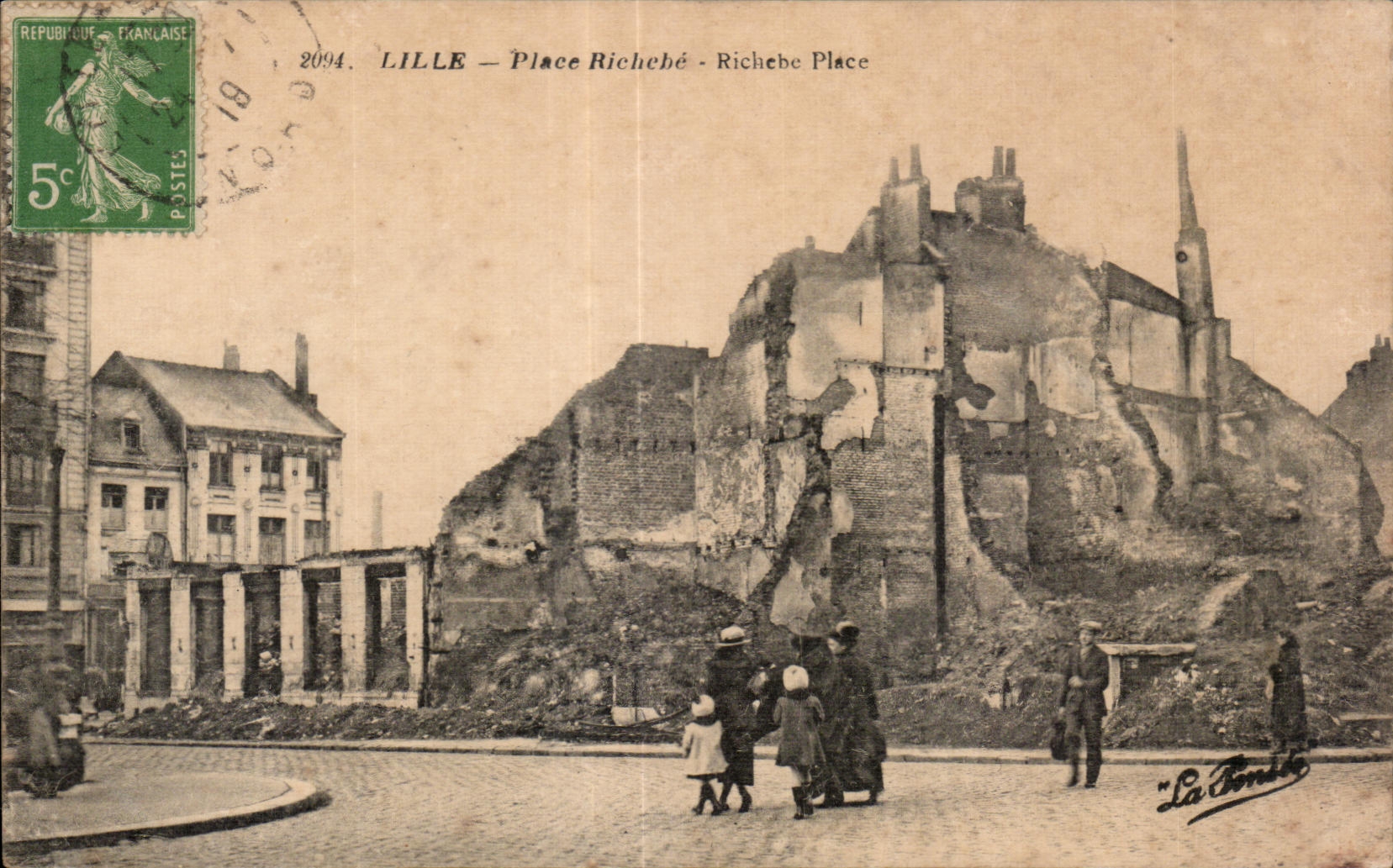 CPA Lille Place Biechehe Richebe Place Militaria 