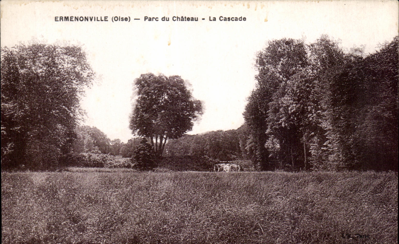 Erménonville (Oise) — Parc du Château — La Cascade