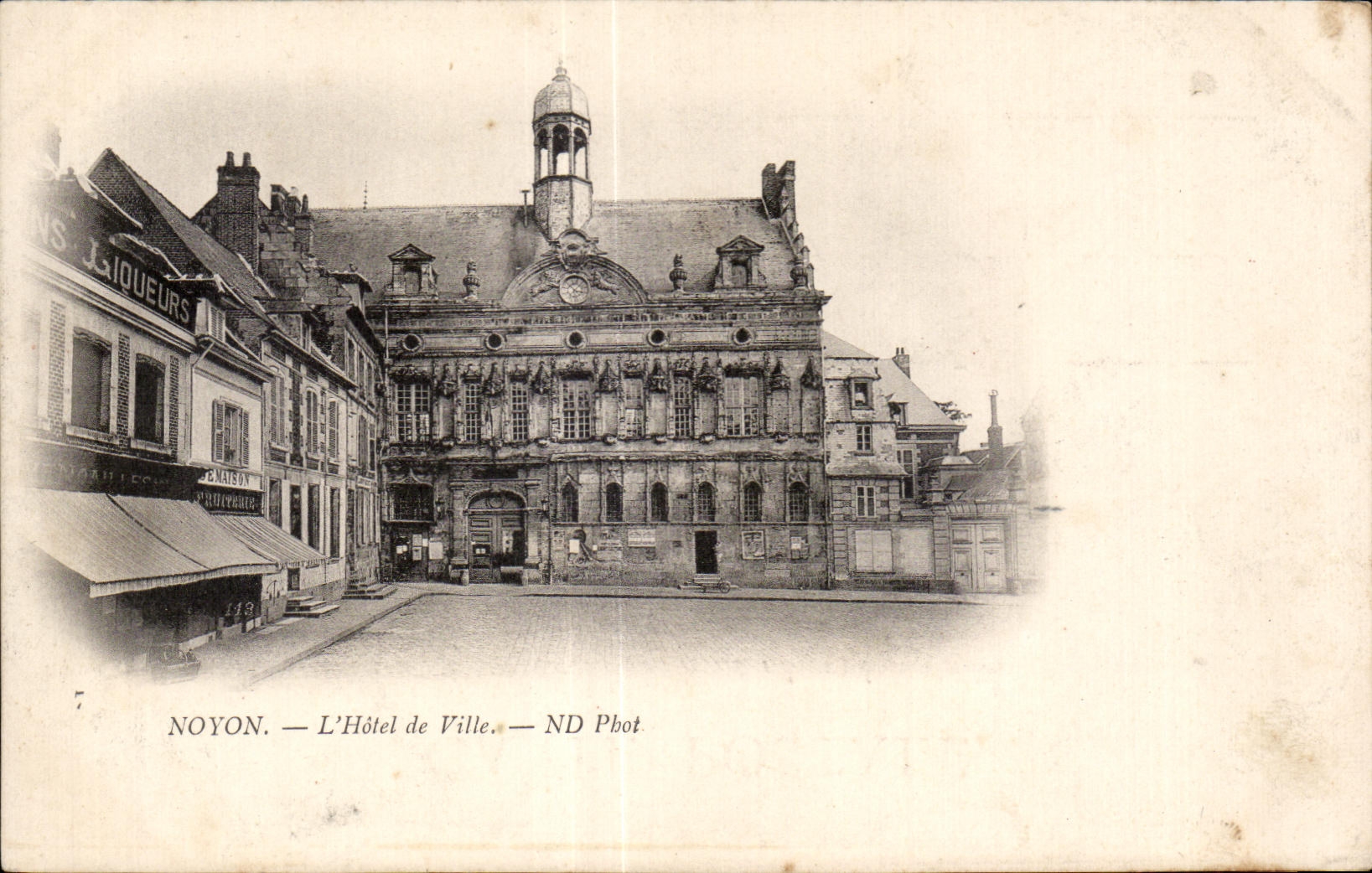 CPA Noyon L Hotel de Ville 
