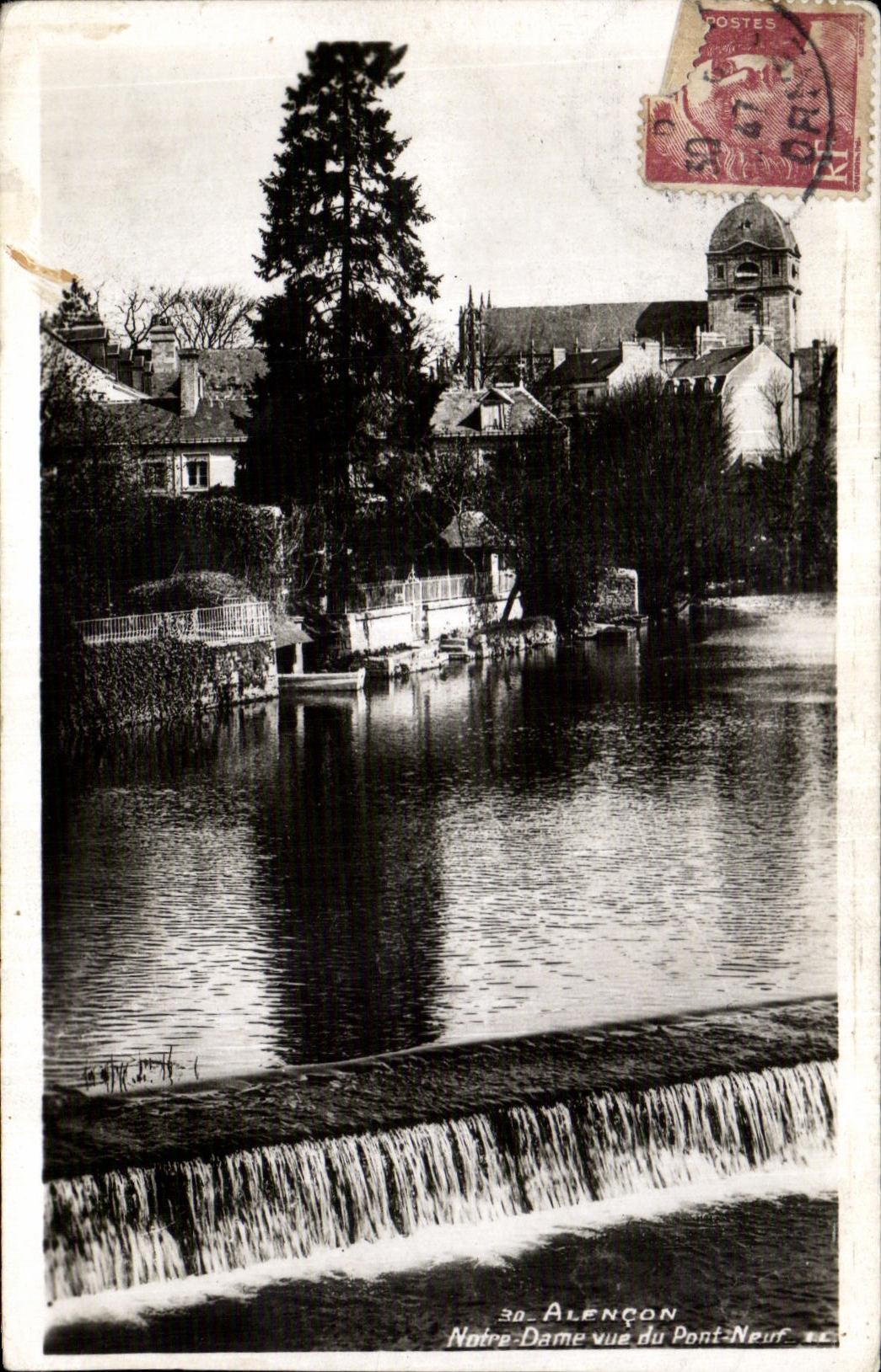 CPA Alencon Notre Dame vue du Pont Neuf
