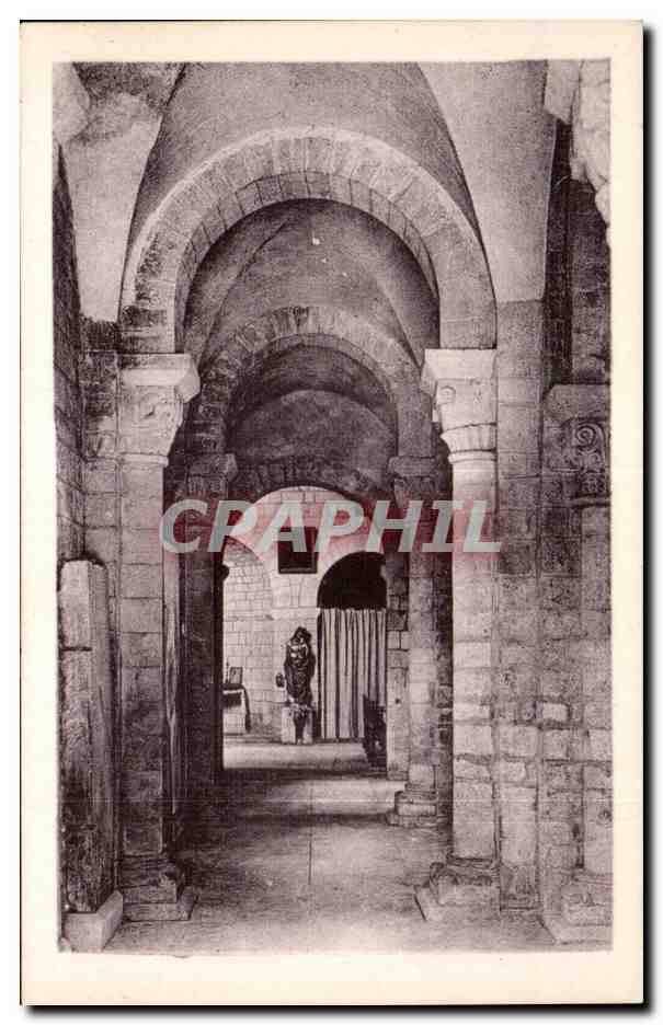 Moriénval (Oise) — Ancienne église abbatiale de Bénédictines — Bas-côté nord de la nef — Photo P. Duclos, Pierrefonds