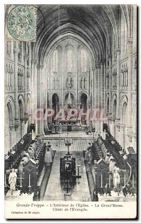 CPA Grande Trappe L Interieur de l Eglise La Grand Messe Chant de l Evangile