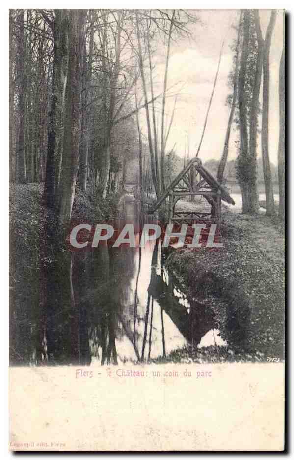 CPA Flers le Chateau un Coin du Parc