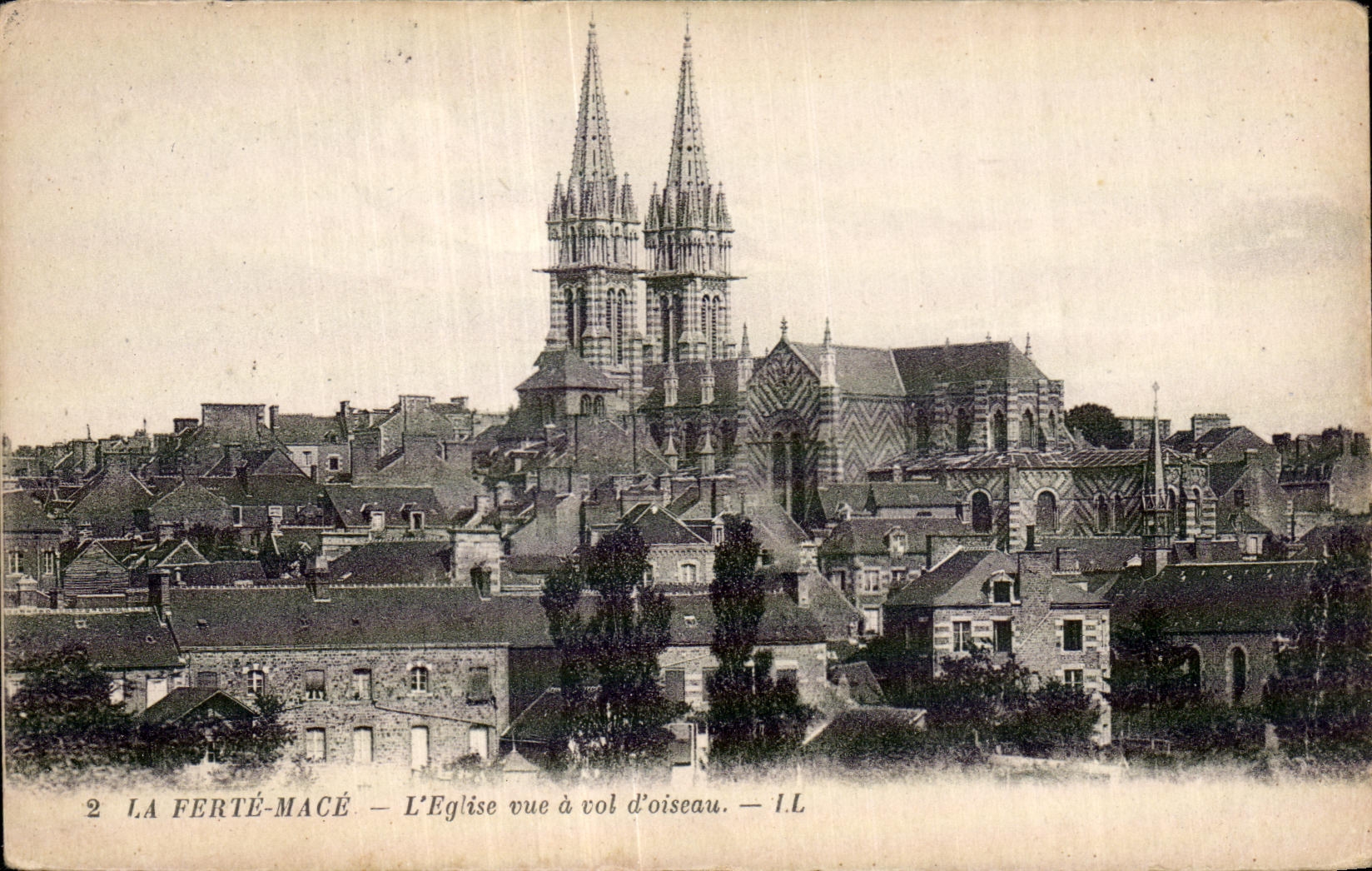 CPA La Ferte Mace L Eglise Vue a Vol d Oiseau IL