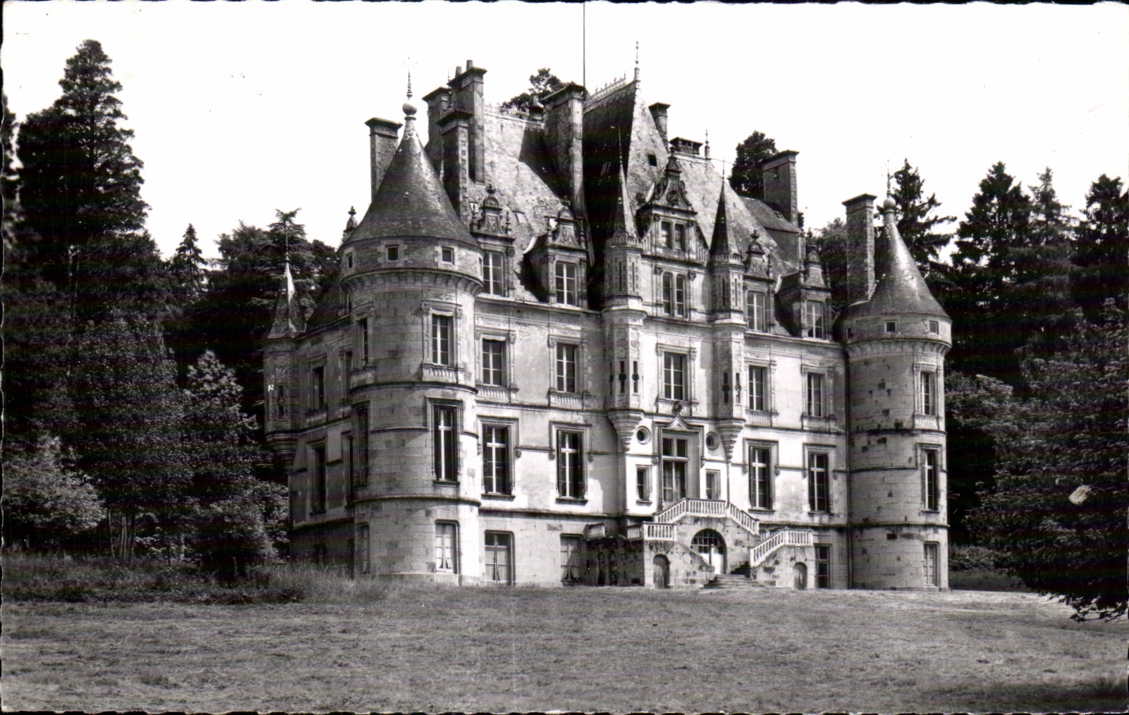 CPSM La Ferte Mace Chateau de Roches Bagnoles