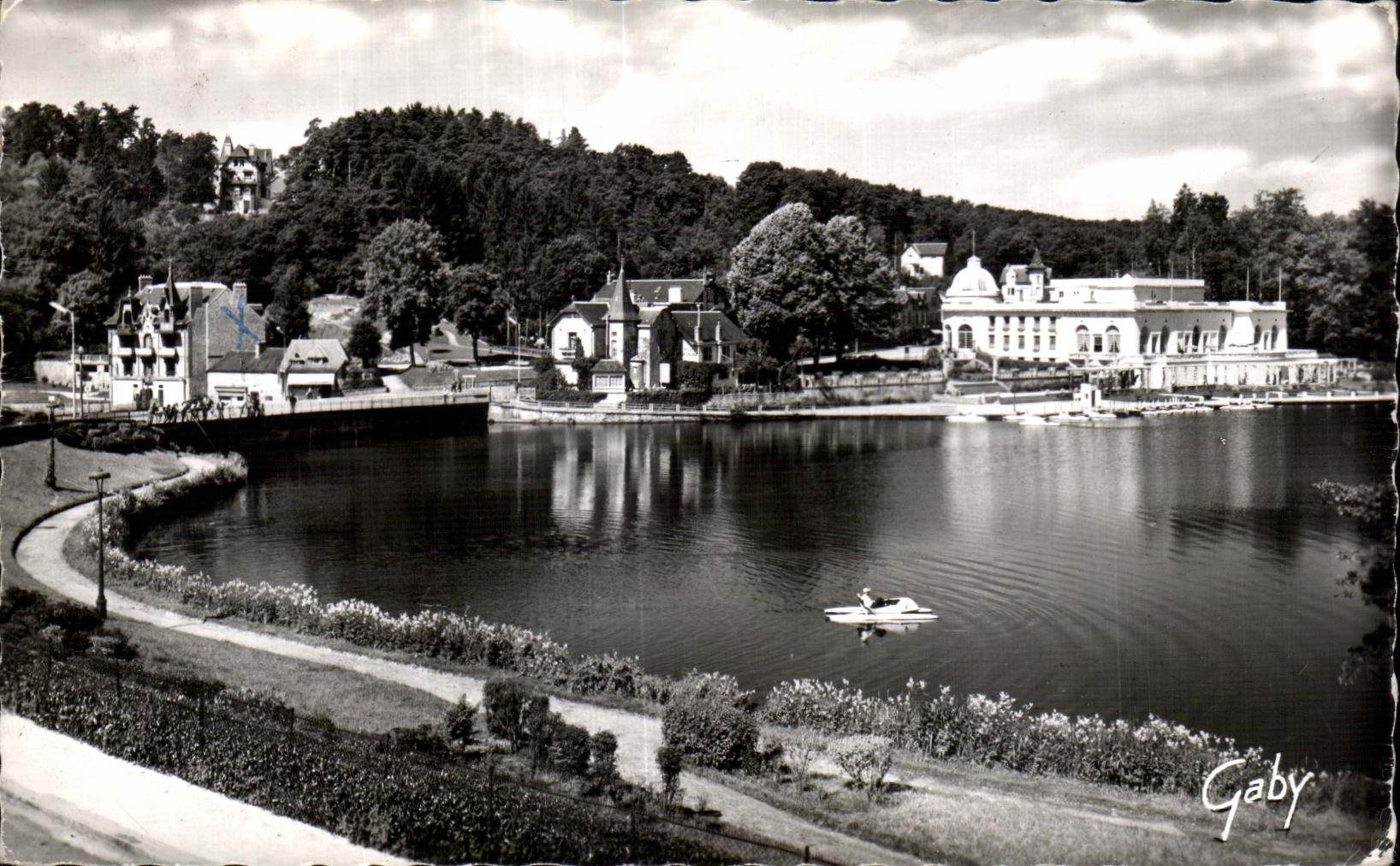 Bagnolles-de-l'Orne — Le Casino du Lac — Éditions Gaby