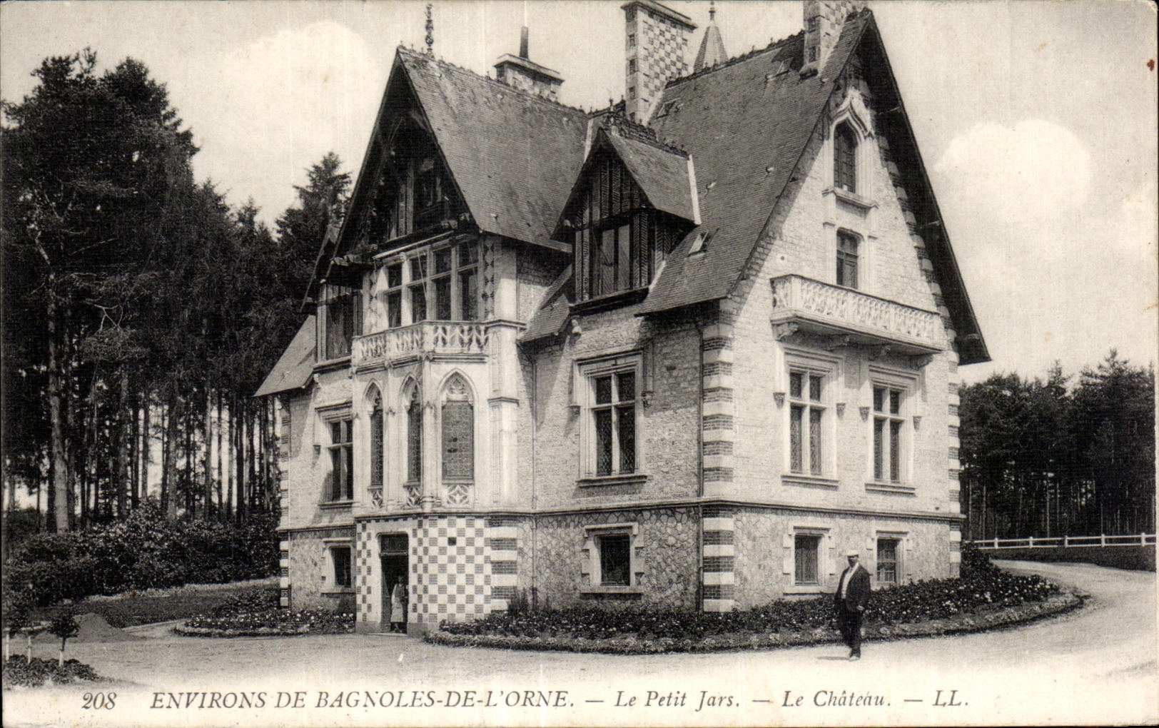 CPA Bagnoles De L orne Le Petit Jars Le Chateau LL