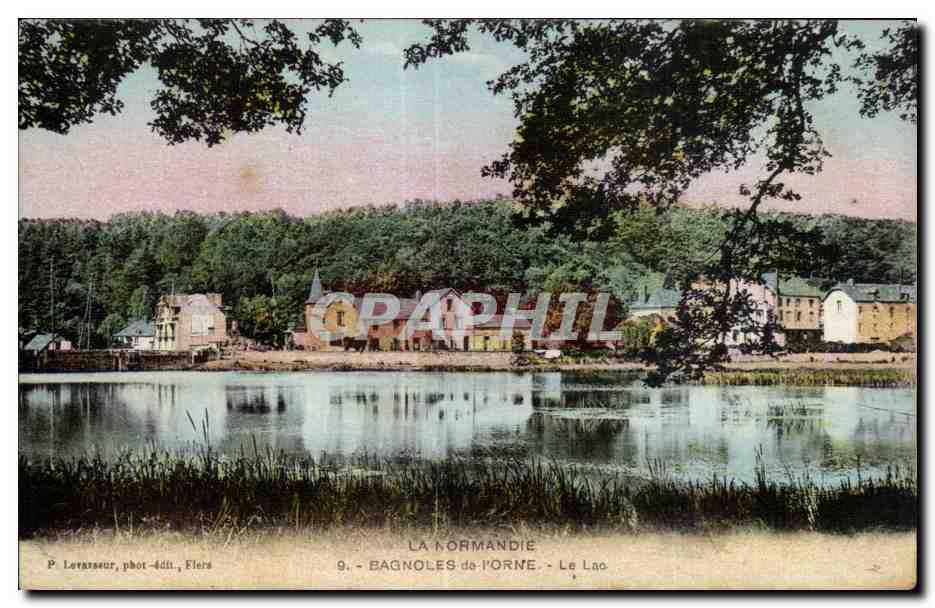 CPA La Normandie Bagnoles De L orne Le Lac
