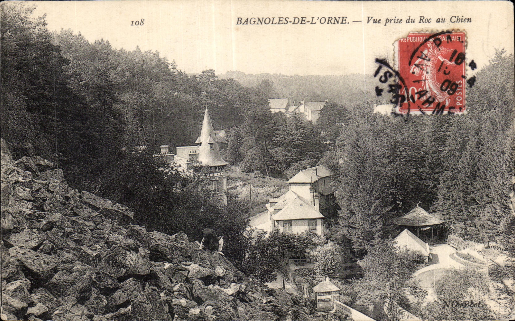 CPA Bagnoles De L Orne Vue Prise du Roc au Cbien