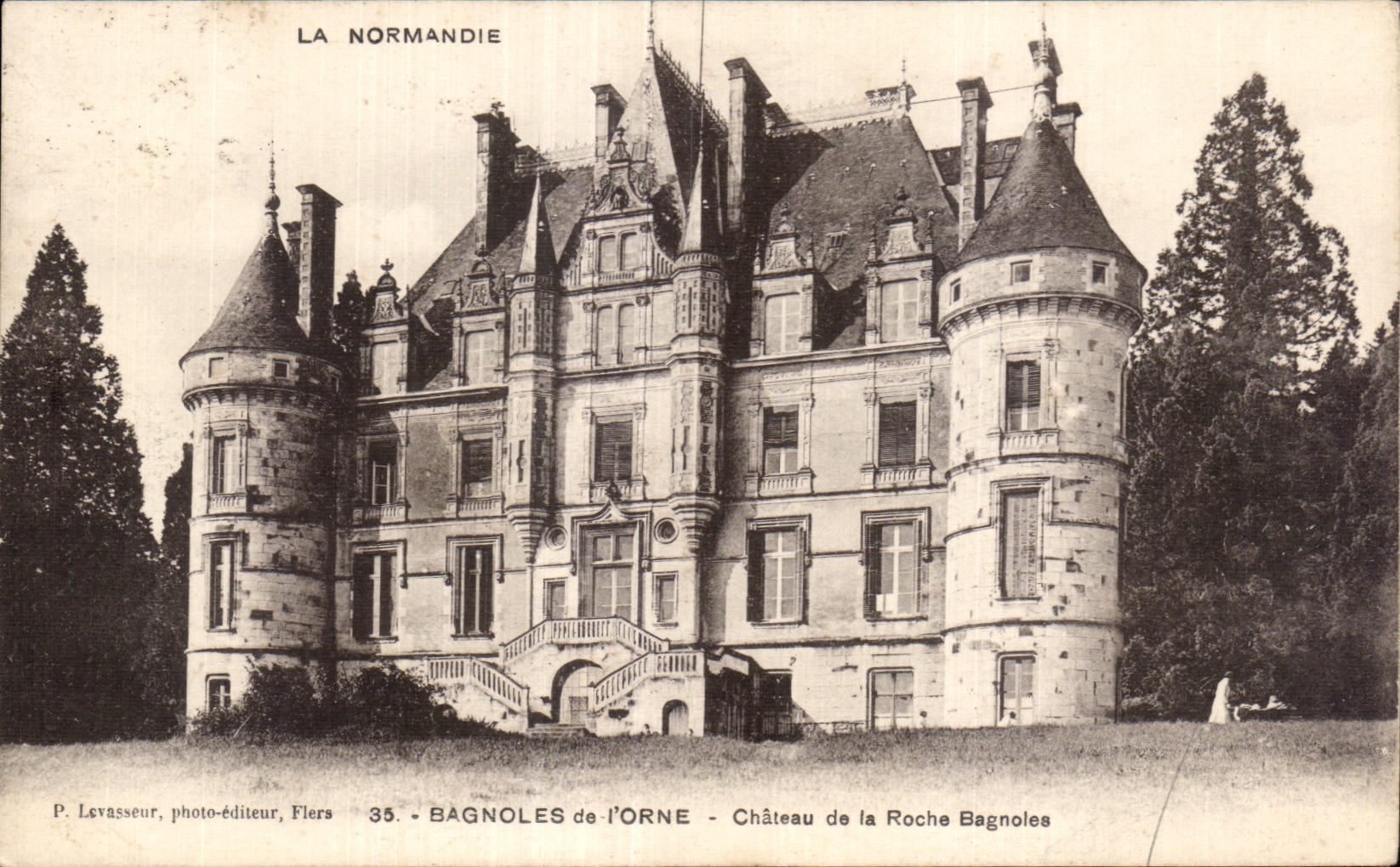 CPA Bagnoles De L Orne Chateau de la Roche Bagnoles