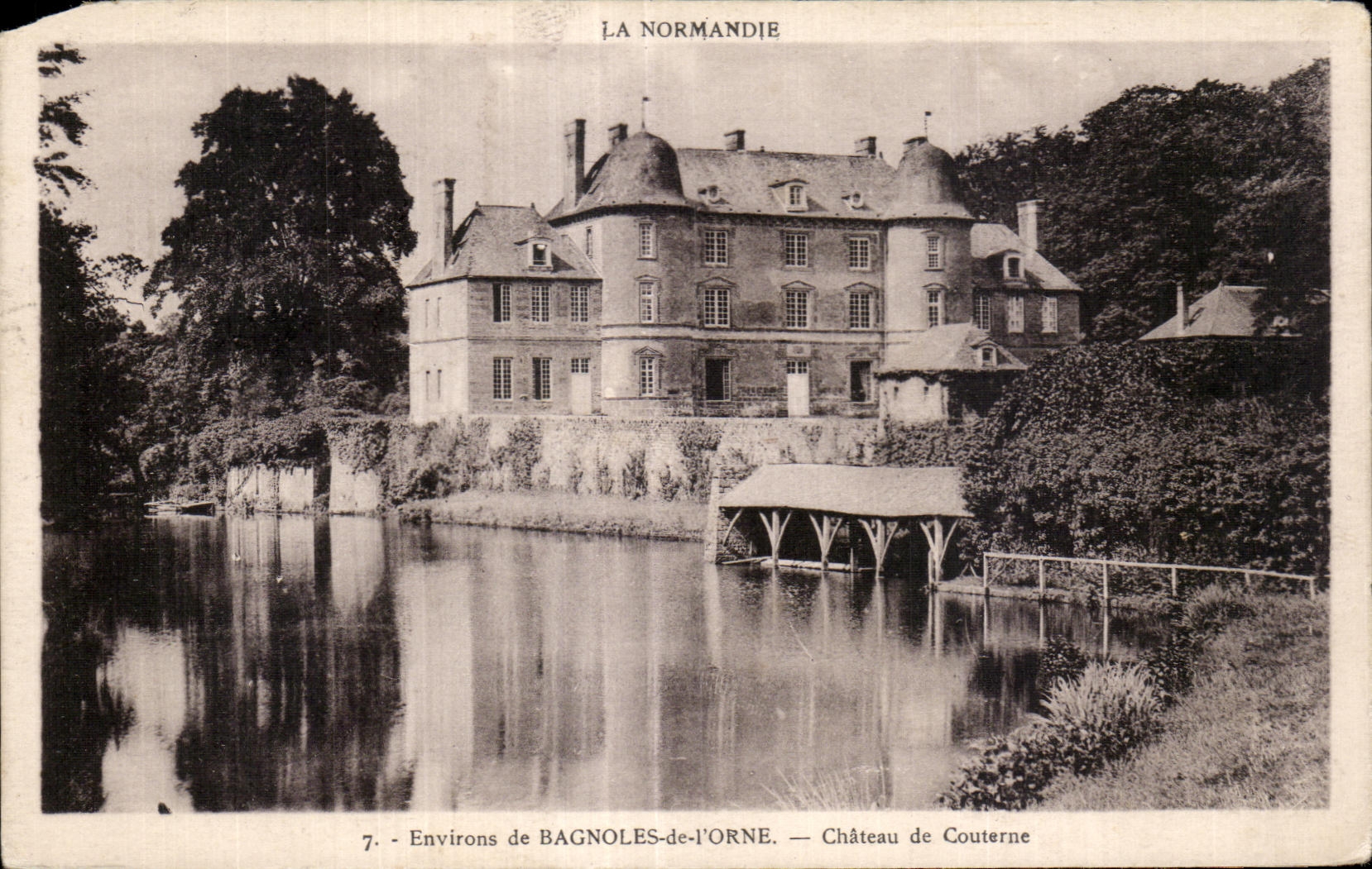 Château de Couterne — Environs de Bagnolès-de-l'Orne — La Normandie
