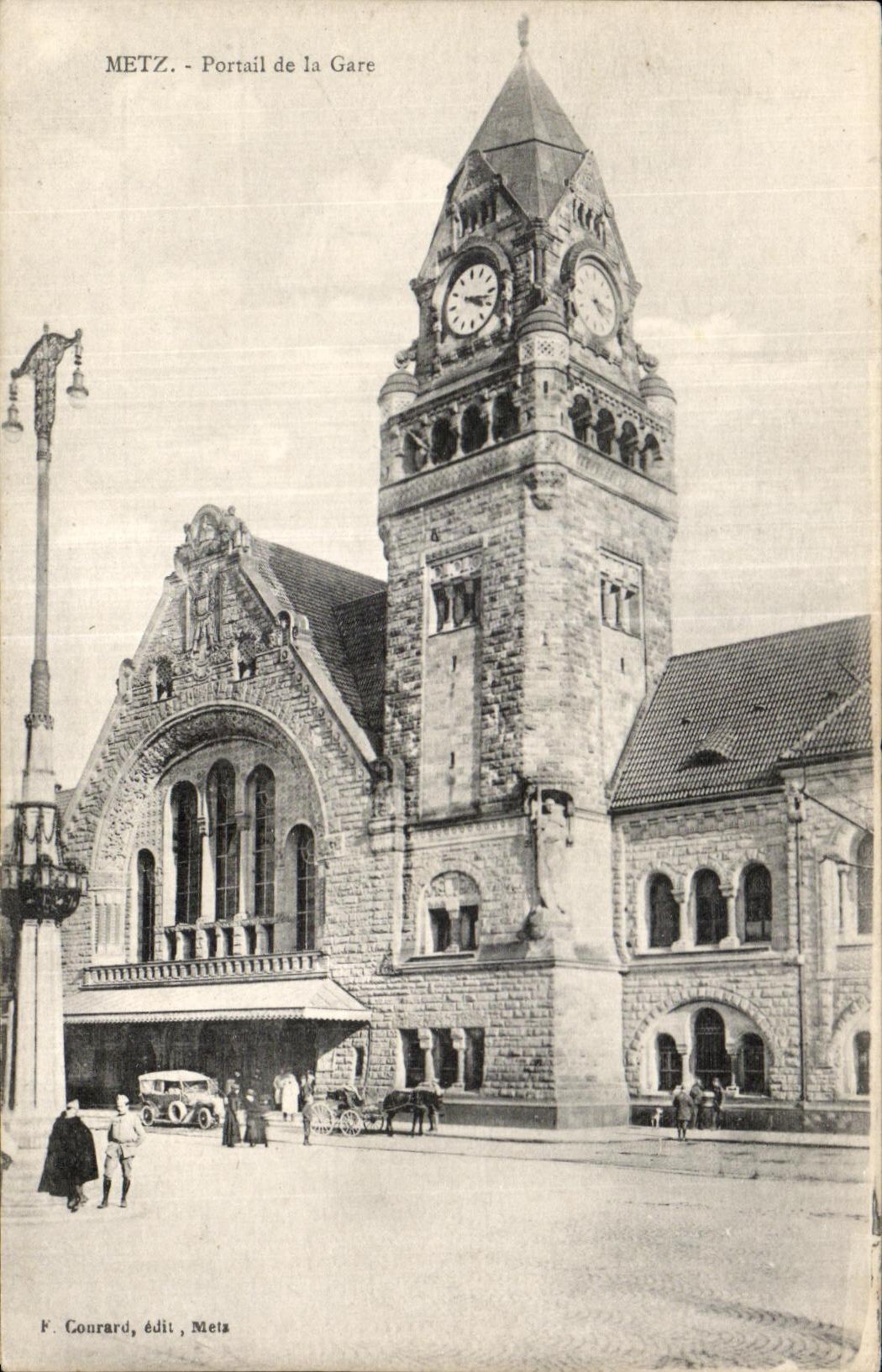 CPA Metz Portail de la Gare