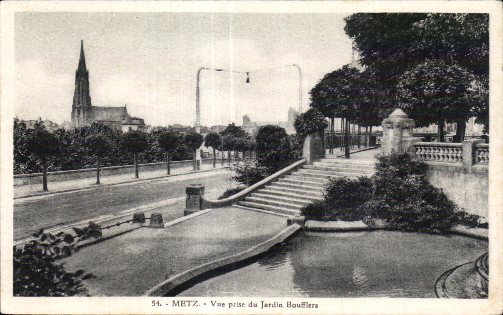 Metz - Vue prise du Jardin Boufflers — 54. — Éditions R. M.