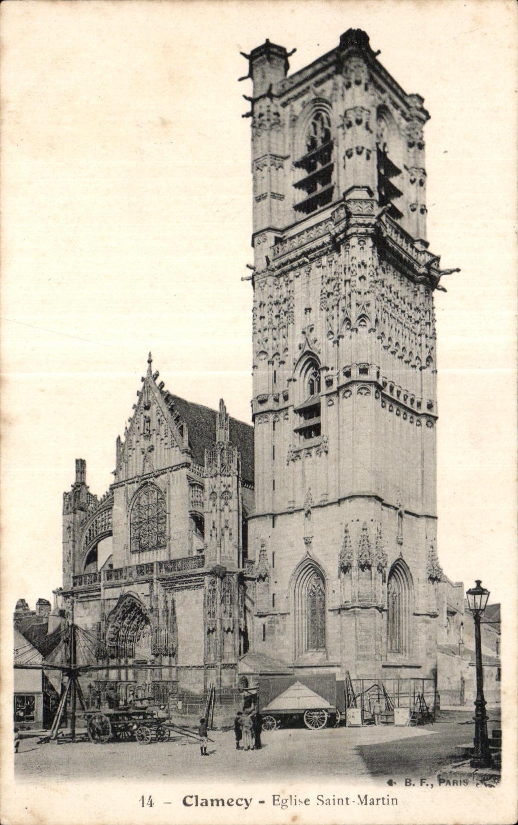 CPA Clamecy Eglise Saint Martin