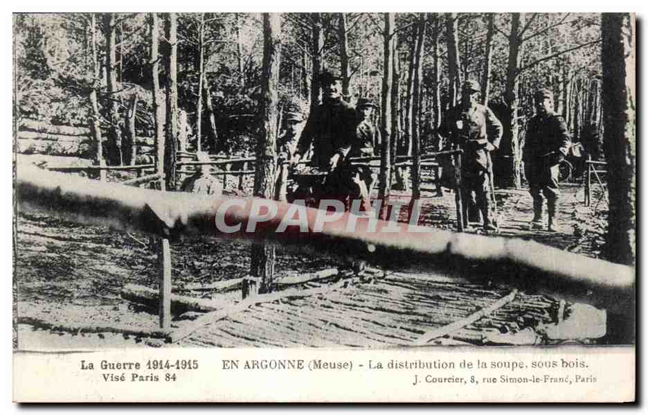 CPA Guerre Vise Paris En Argonne (Meuse) La Distribution de la soupe sous bois