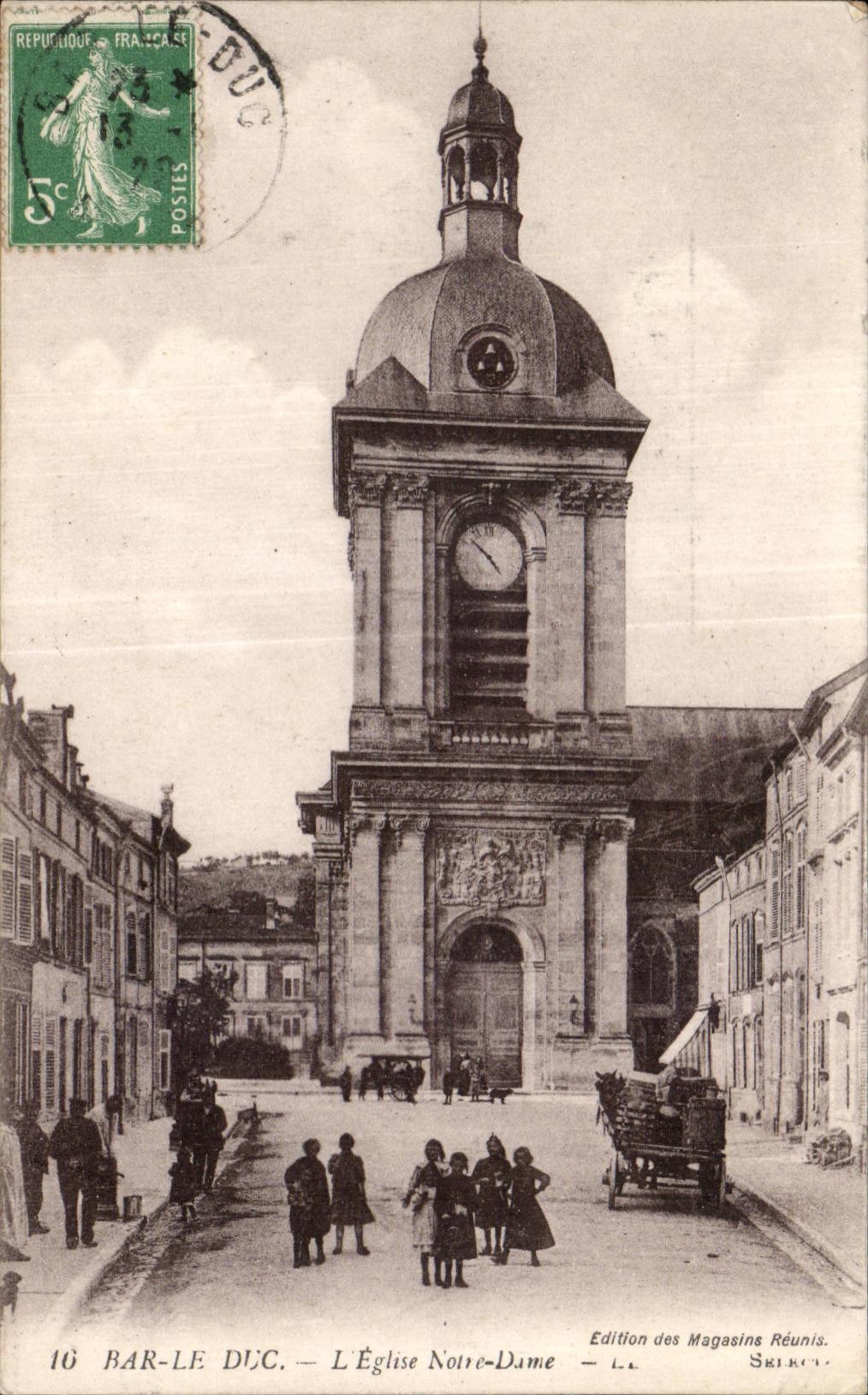 CPA Bar Le Duc L Eglise Notre Dame Enfants