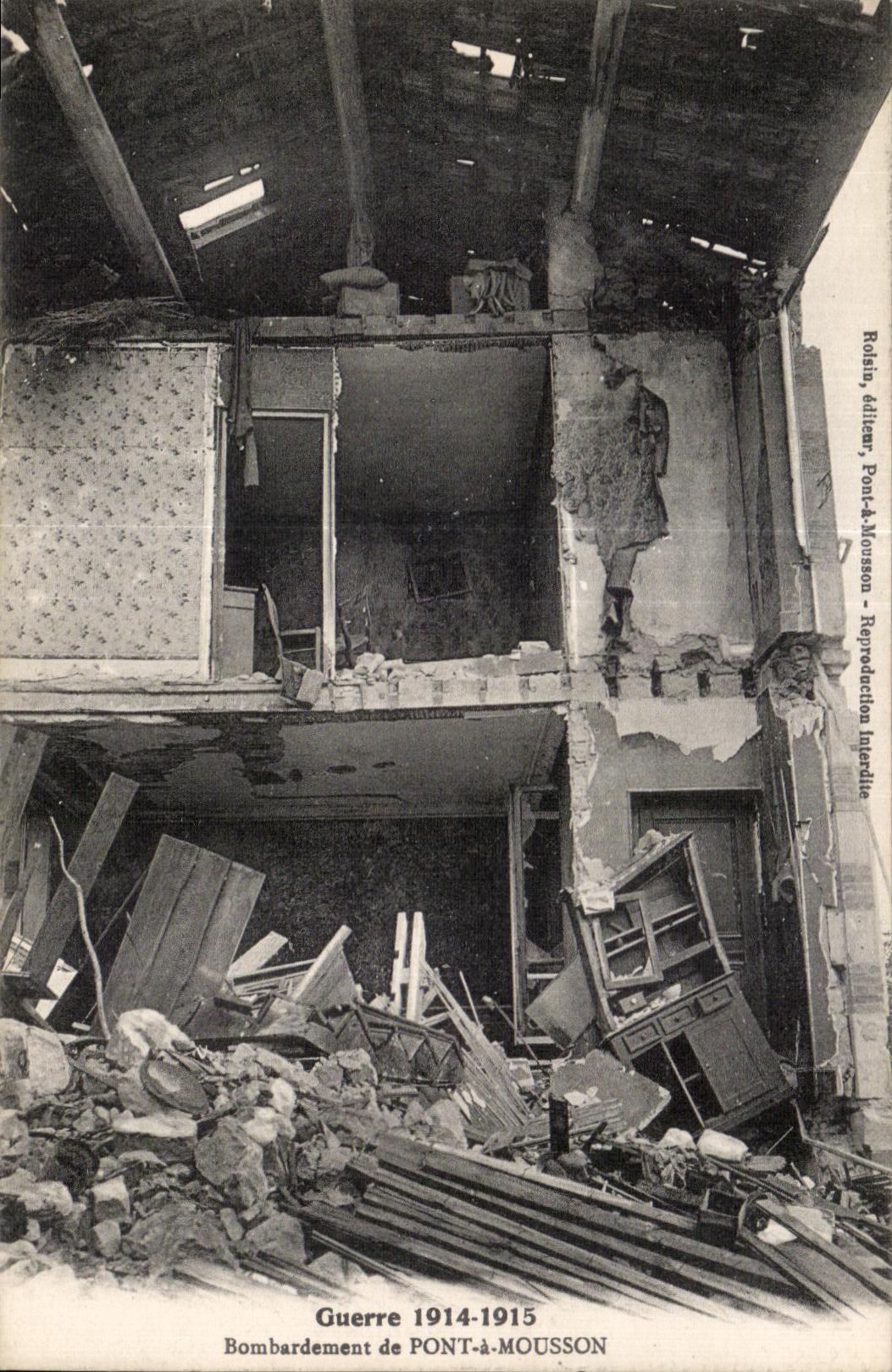 CPA Pont A Mousson Guerre Bombardement 