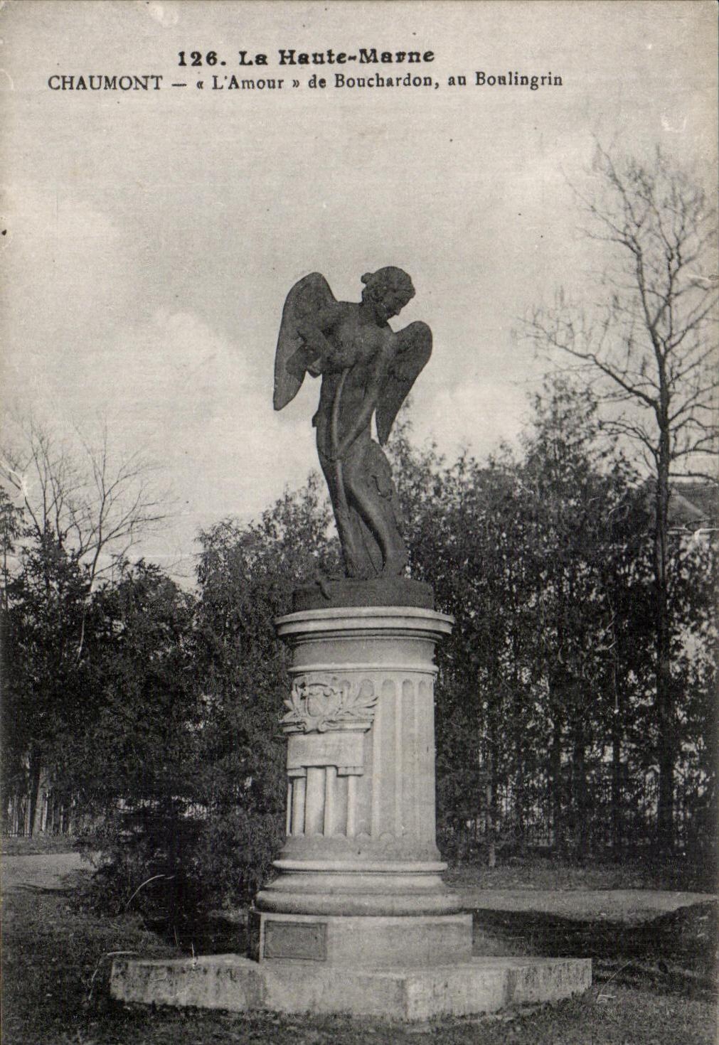 CPA La Haute marne chamont L Amonr de Bouchardon au boulingrin