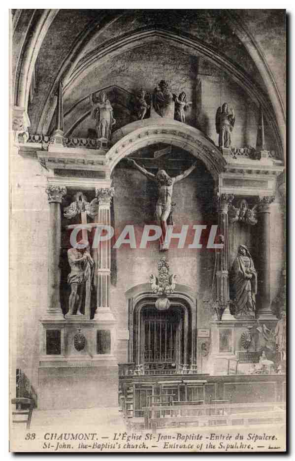 Châumont — Die Kirche St-Jean-Baptiste — Eingang zum Grab