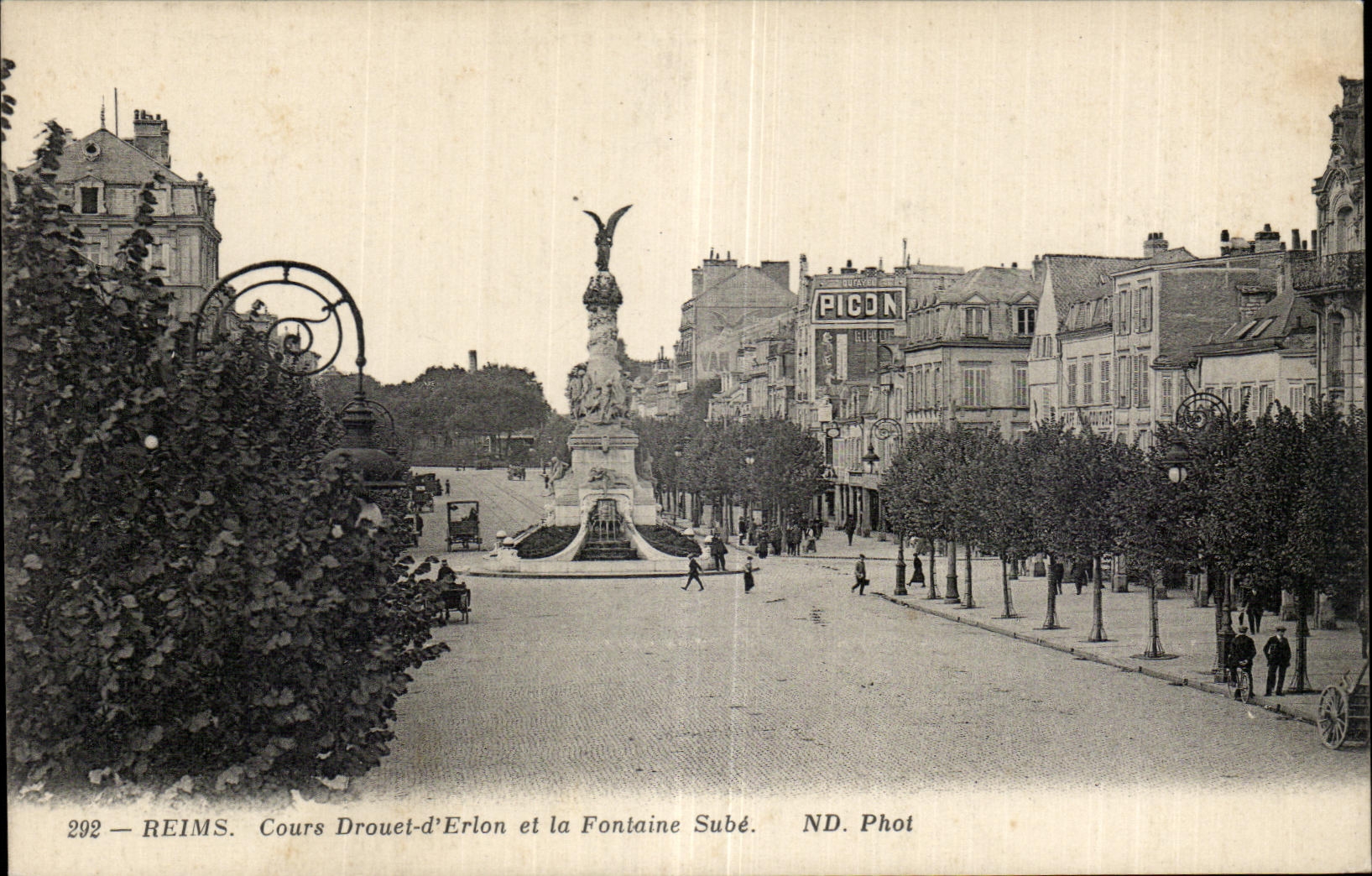 Reims — Cours Drouet-d'Erlon et la Fontaine Subé — ND. Phot