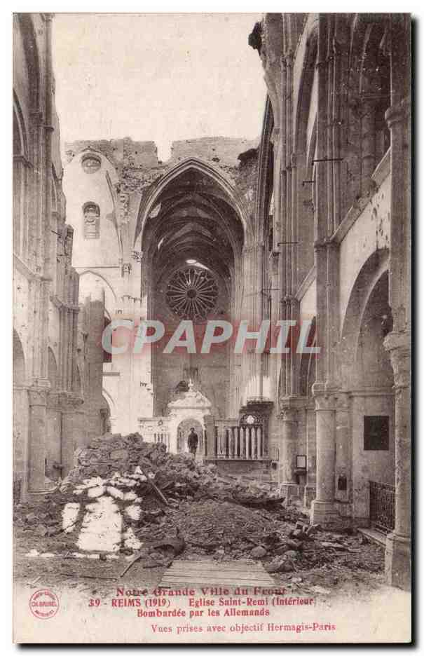 CPA Note grande ville Reims eglise bombardee par les allemands