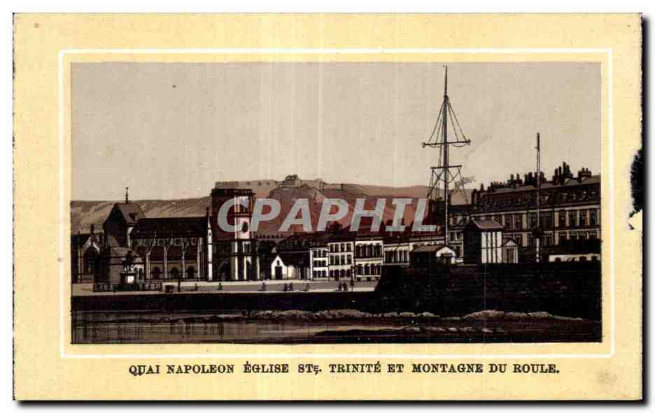 CPA Cherbourg Quai Napoleon Eglise Ste Trinite et montagne du Roule