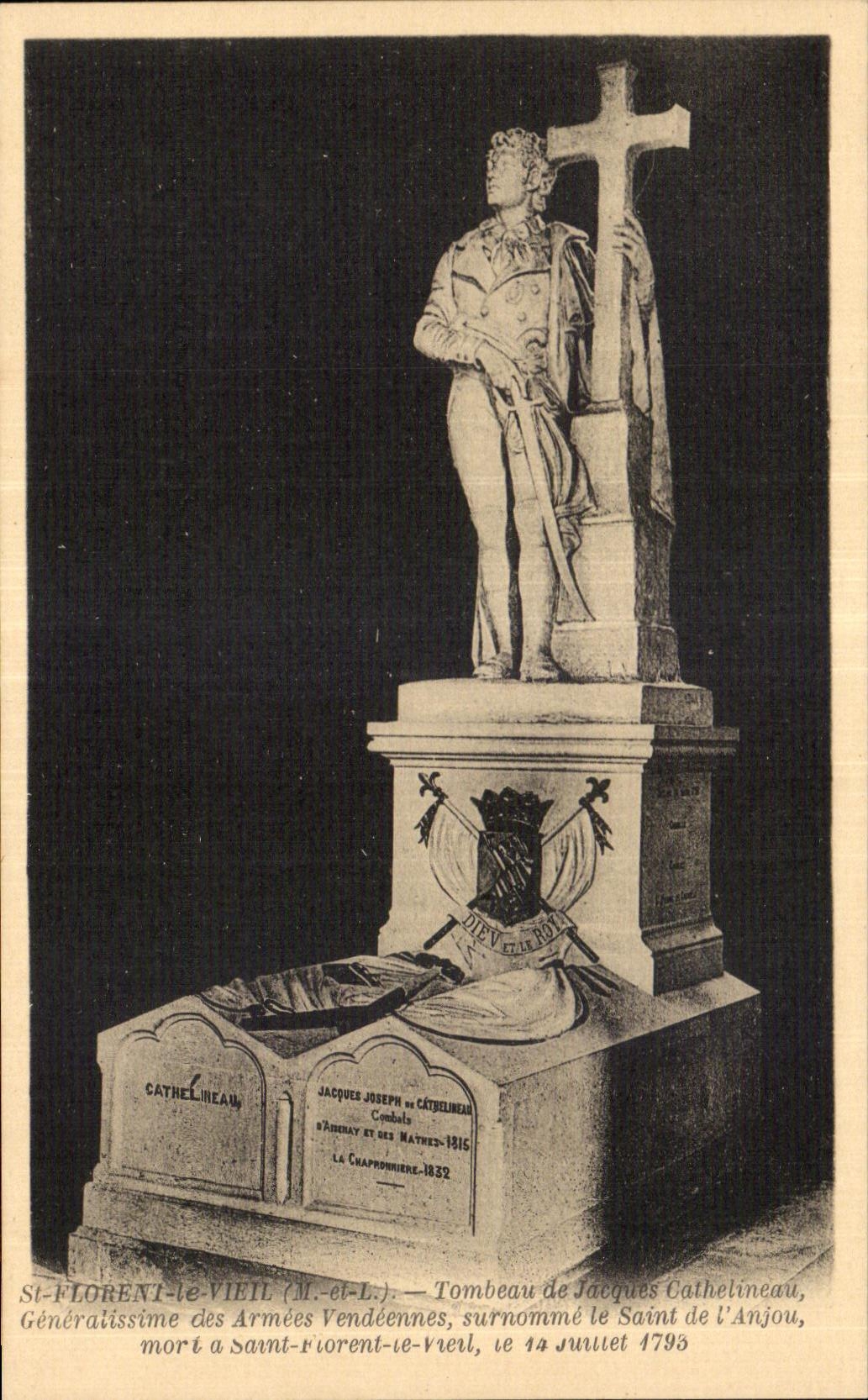 CPA St Florent le Vieil Tombeau de Cathelineau Generallissime des armees vendeennes surnomme le Saint de l Anjou 