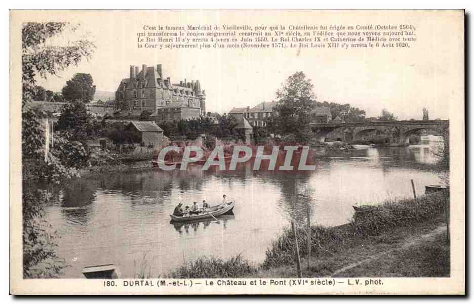 CPA Durtal Le chateau et le pont 